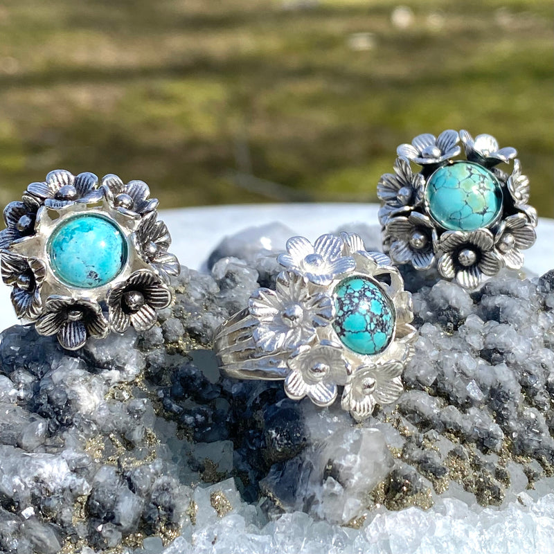 Turquoise Floral Cluster Ring