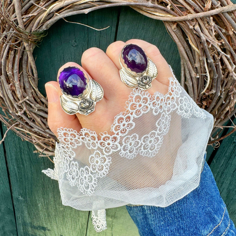 Amethyst Ring with a Rose and Leaves