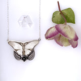 Spring Moss Pendant / Handmade by Ivry Belle Jewelry