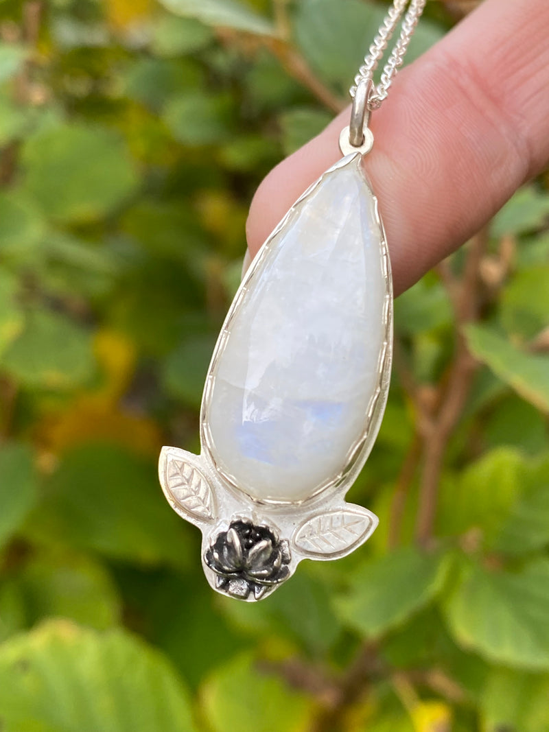 Harvest Moon Struck Moonstone Pendant / Handmade by Ivry Belle Jewelry